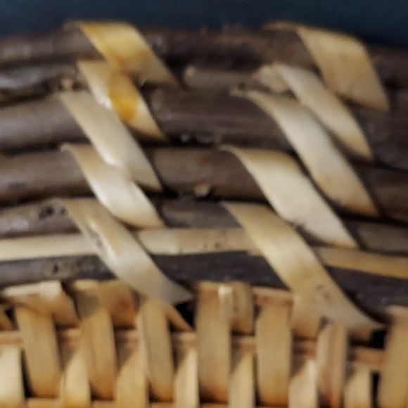 Handmade Wicker Platter,Great for bake goods.2 1/3Hx12 1/4Lx9.5inW. Brown,Tan - Picture 10 of 16